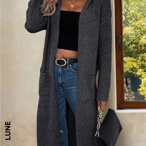 Women's Gray Hooded Sweater - Picture 4 of 6